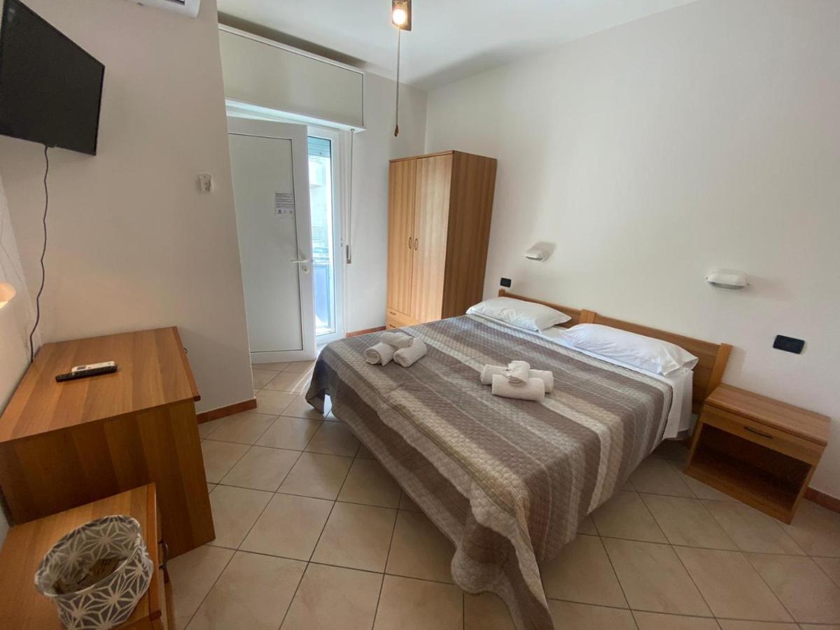 Hotel Dream ريميني المظهر الخارجي الصورة