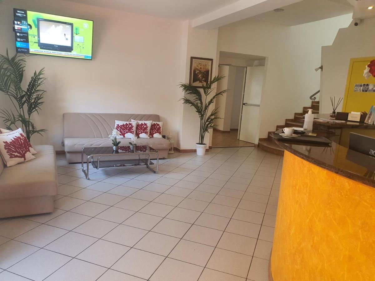 Hotel Dream ريميني المظهر الخارجي الصورة