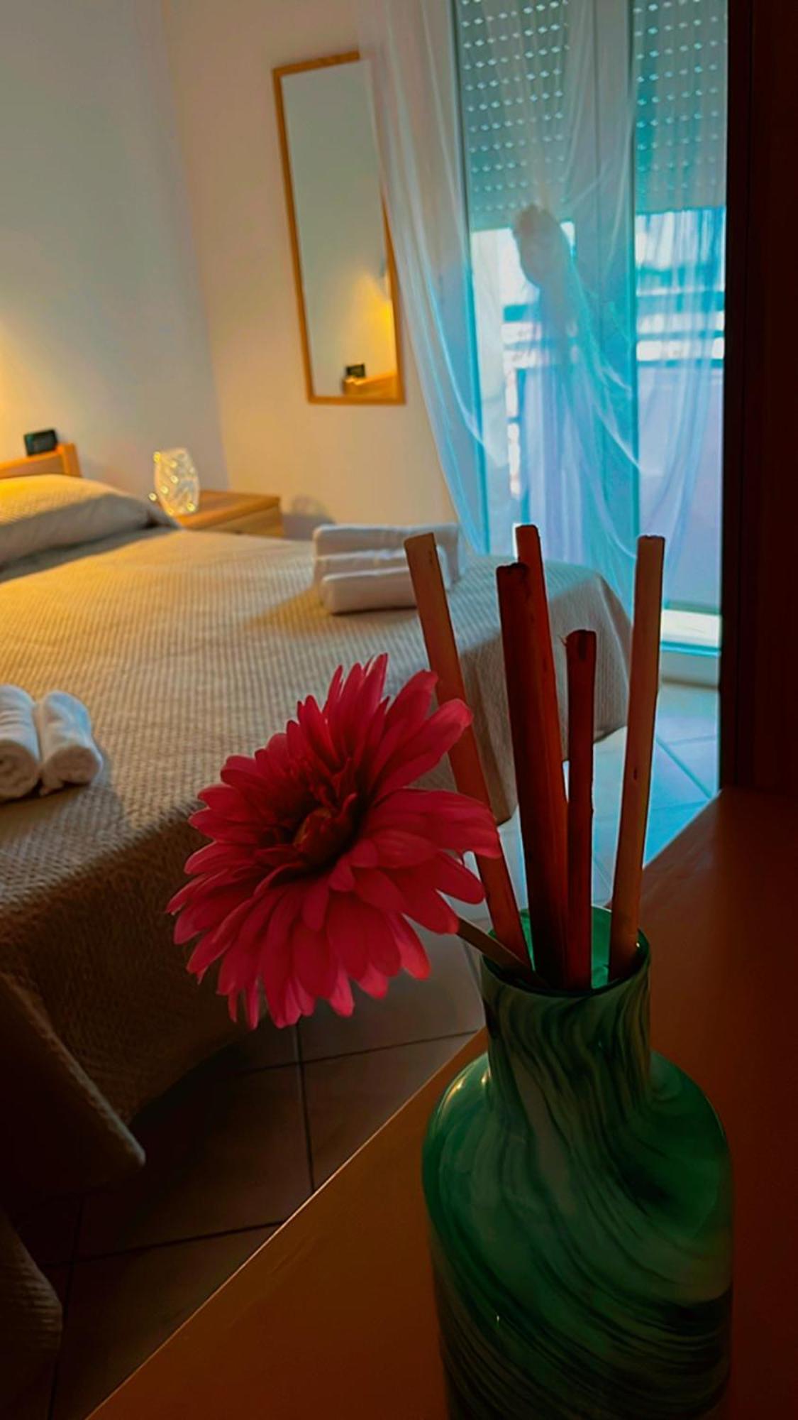 Hotel Dream ريميني المظهر الخارجي الصورة